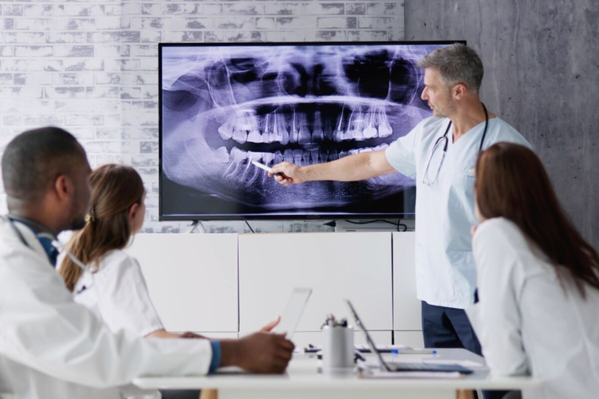 how a leadership speaker can transform your dental practice